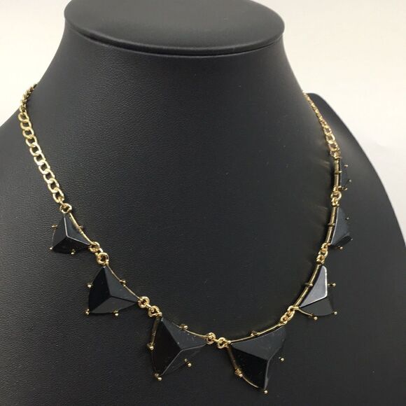 NWT Amrita Singh Bermuda statement necklace. Black and Gold Tone - Picture 5 of 16